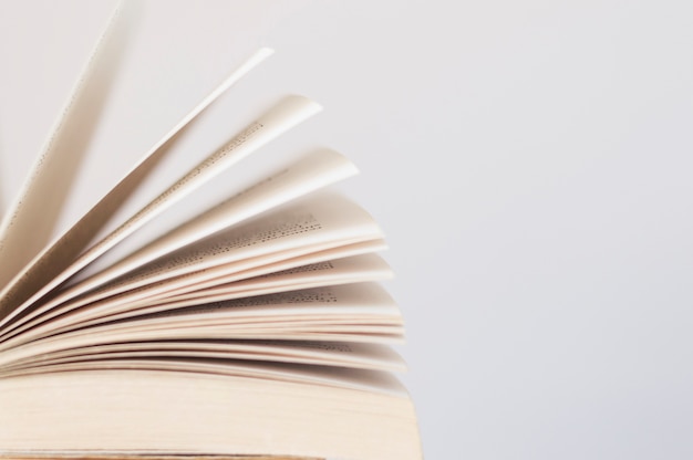 2020清明节高速免费吗(2020清明节高速公路免费吗)